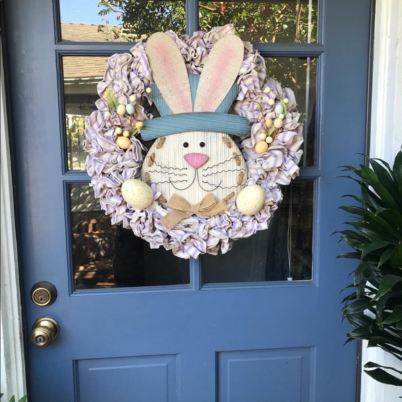 Easter Spring Wreath - Picture 2 of 2